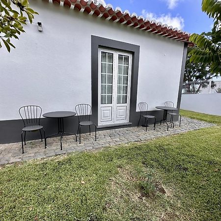 Angra Charming Suites By Seewest Angra do Heroísmo Buitenkant foto